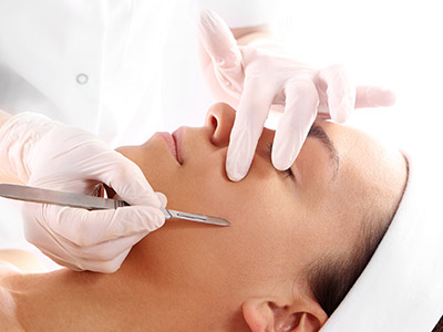 Dermaplaning