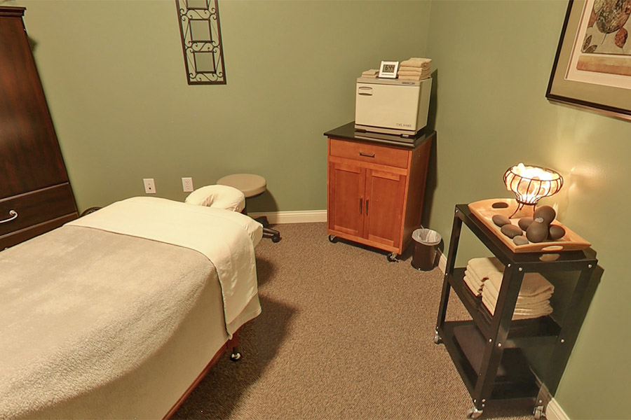 Green Massage Room